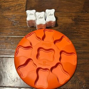 DOG TREAT TOY